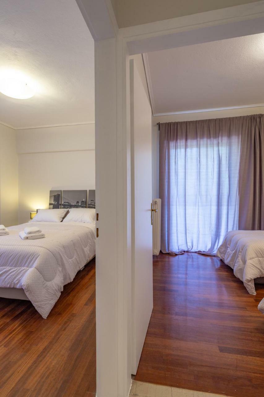 Kleio - Spacious Apartment In Glyfada Athen Exterior foto
